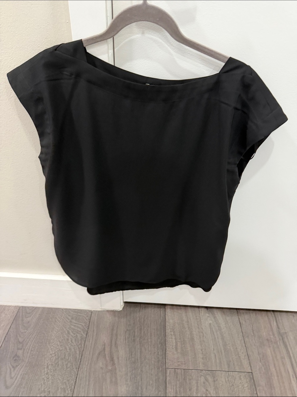 Ann Taylor Black Boatneck Cap-Sleeve Blouse